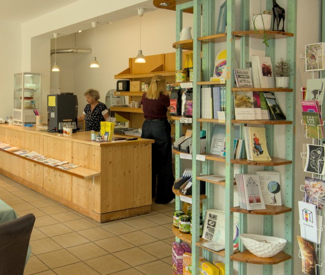 Café Aufbruch Interior